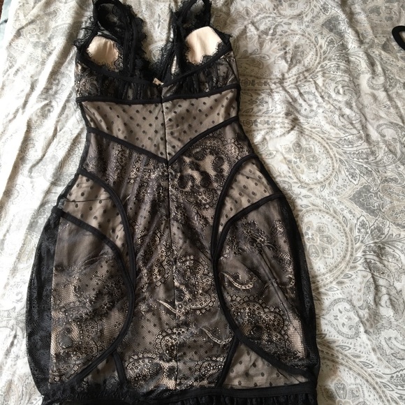 Bebe black lace dress - Picture 5 of 8